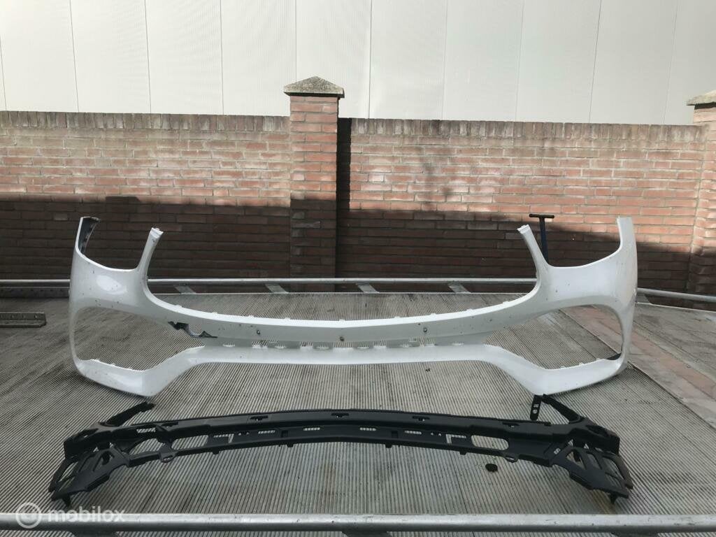 Mercedes GLC-klasse X253 C253 W253 Bumper A2538855704 AMG///, Gebruikt, Voor, Mercedes-Benz, Ophalen of Verzenden