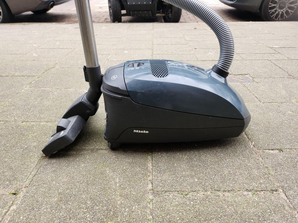Miele Stofzuiger 1600 W Lava Grey S2111, Ophalen