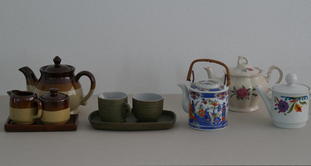 Theepotjes en roomstellen, porselein en aardewerk, Theepot/fluitketel, Ophalen of Verzenden, Zo goed als nieuw, Overige merken