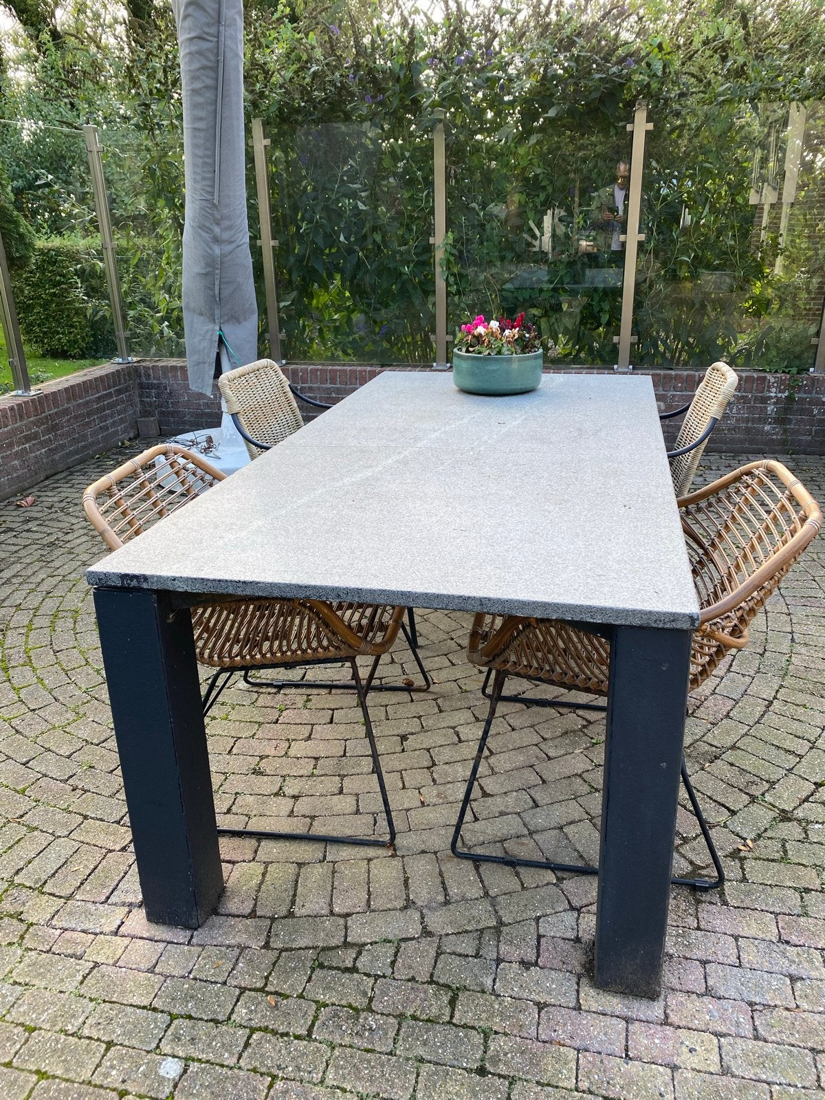 Gratis massieve tuintafel met natuurstenen blad - 200x100 cm, Tuin en Terras, Ophalen, Gebruikt, Rechthoekig, Overige materialen