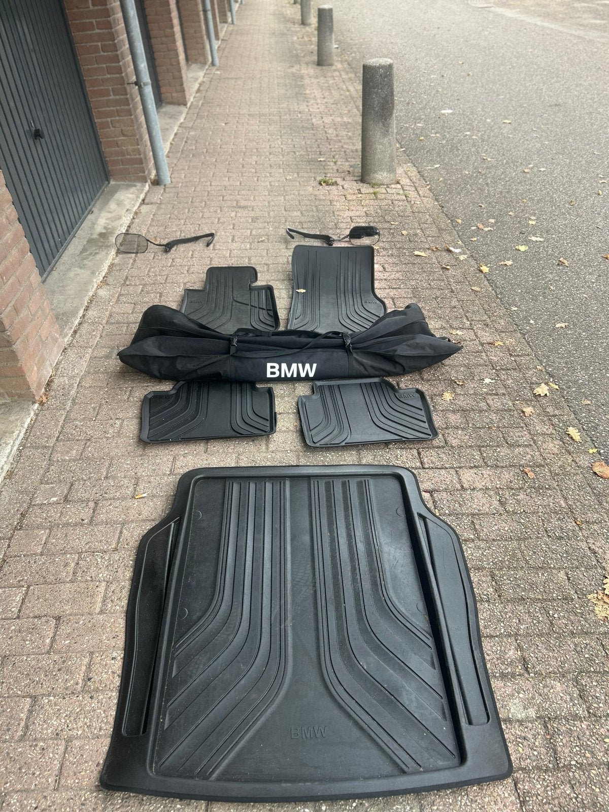 BMW F30 Complete Set: Dakdragers, Matten & Caravan Spiegels, Ophalen of Verzenden, Gebruikt