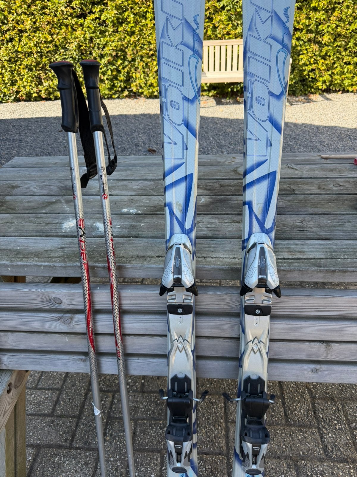 Nordica ski’s met Marker-bindingen + skistokken, Sport en Fitness, Ophalen, 160 tot 180 cm, Zo goed als nieuw, Nordica