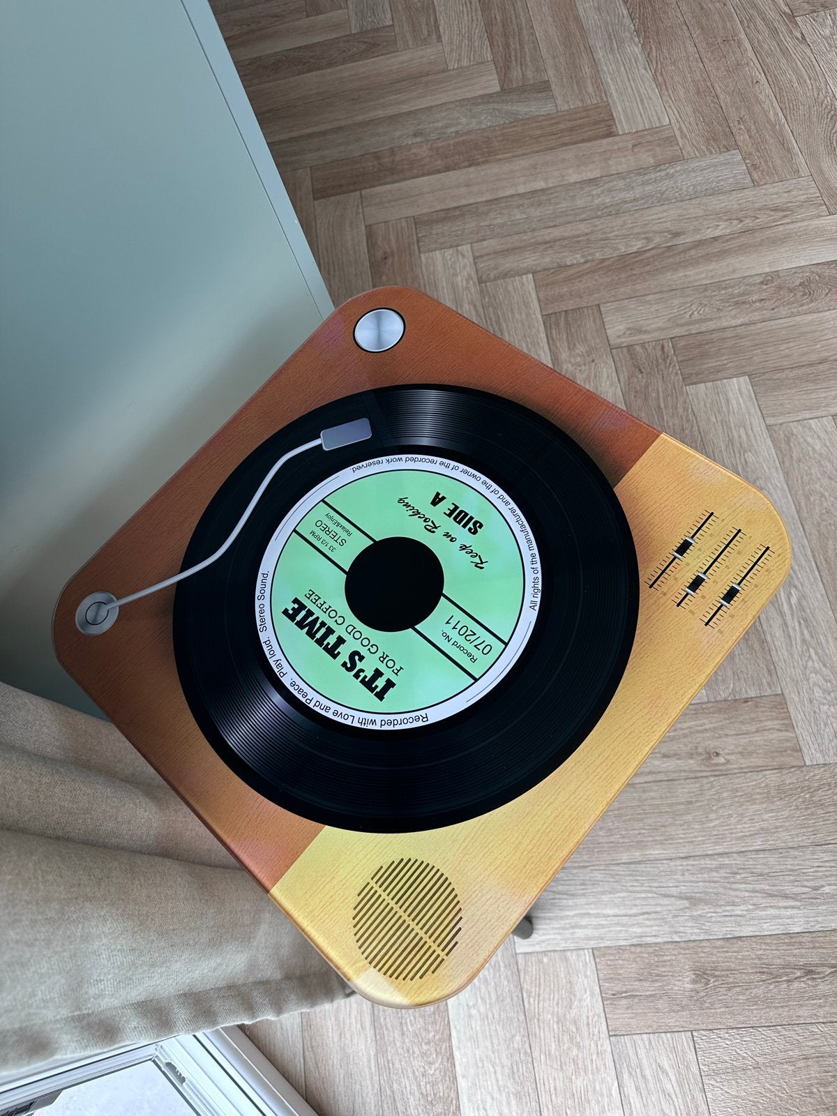 Uniek bijzettafeltje met platenspeler design, Minder dan 55 cm, Ophalen, 45 tot 60 cm, Vierkant