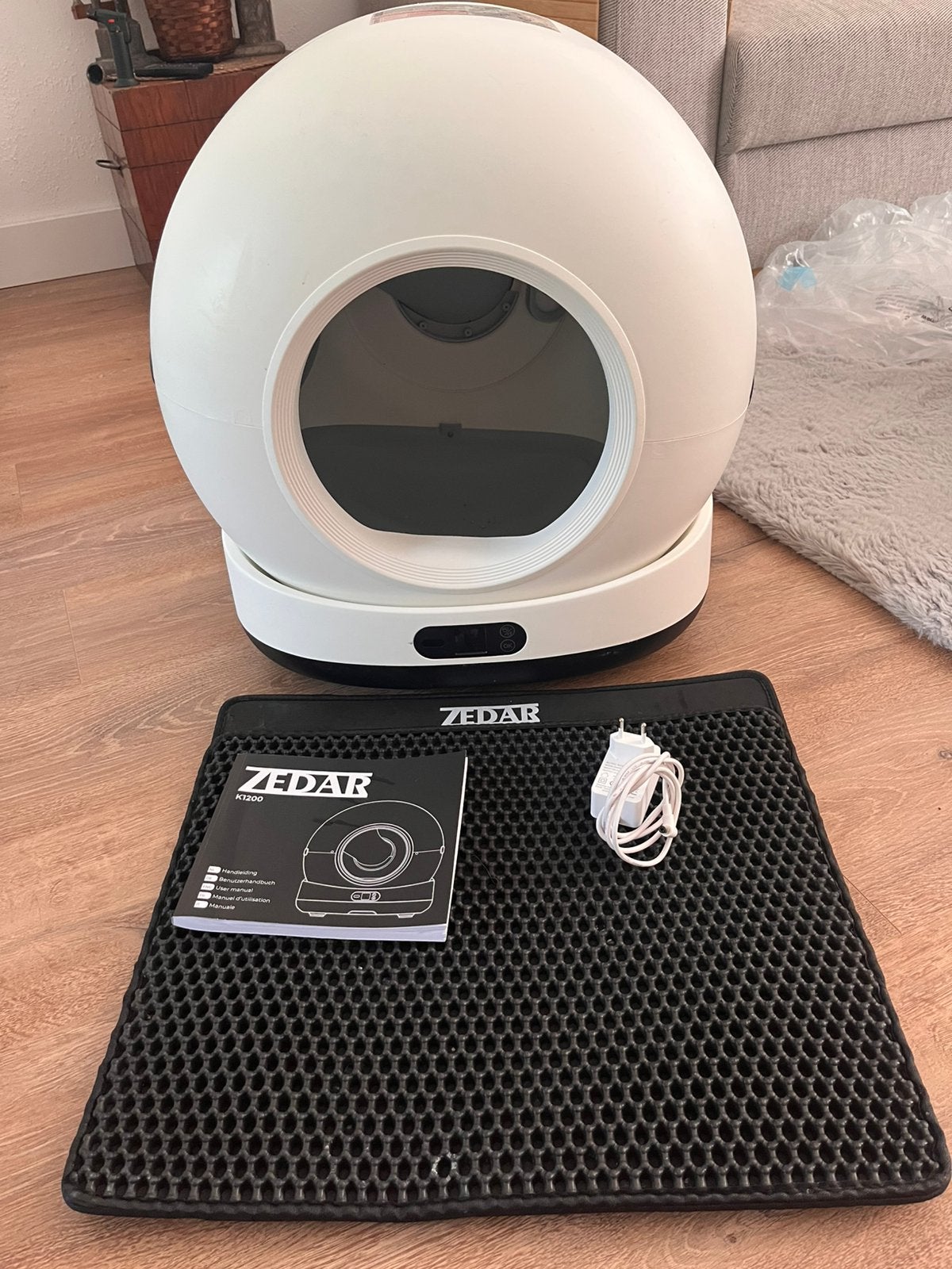 Electrische automatische  kattenbak Zedar k1200, Ophalen, Zo goed als nieuw