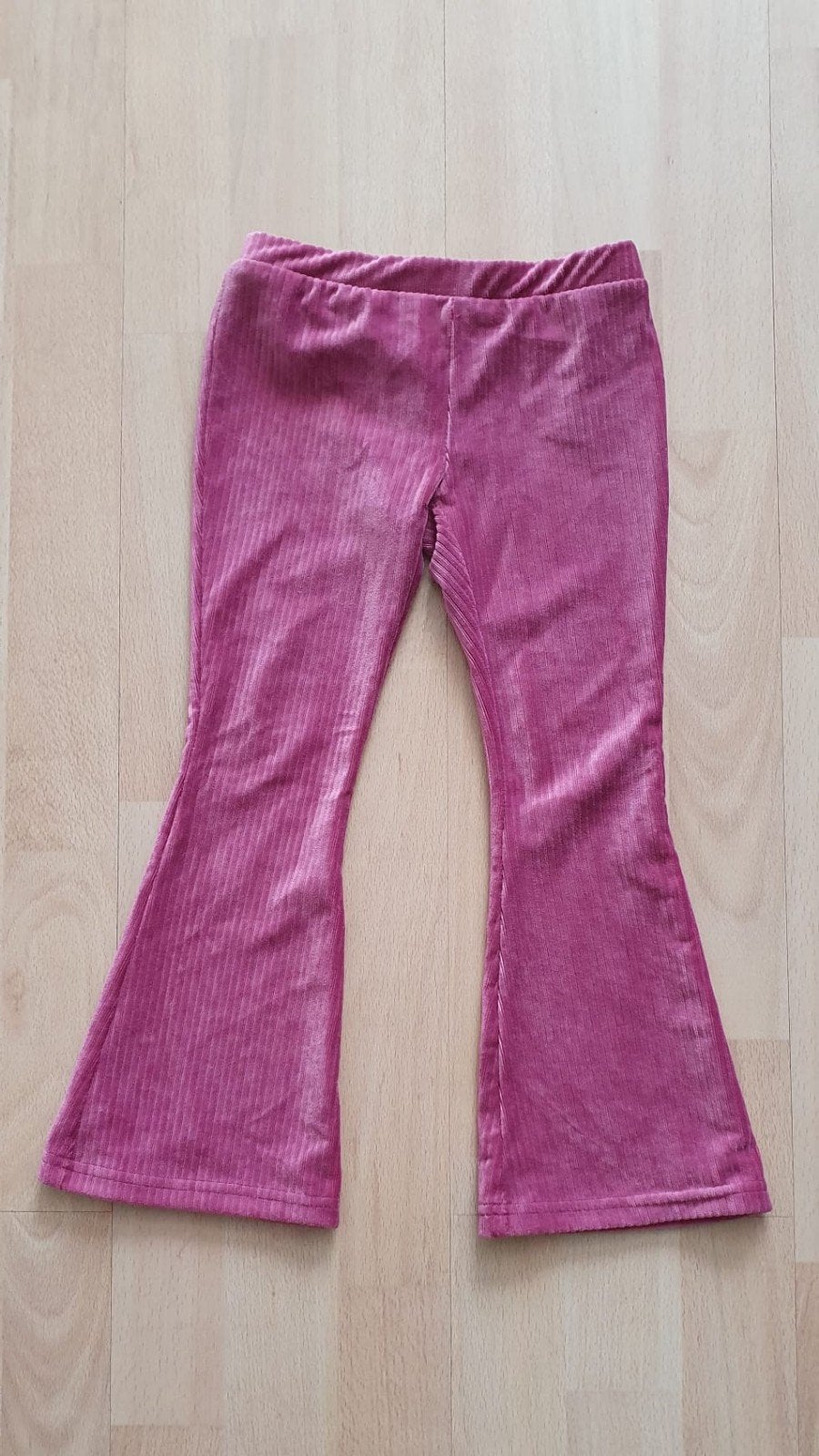 superleuke roze flairbroek 104 als nieuw, Broek, Meisje, Ophalen of Verzenden, Zo goed als nieuw