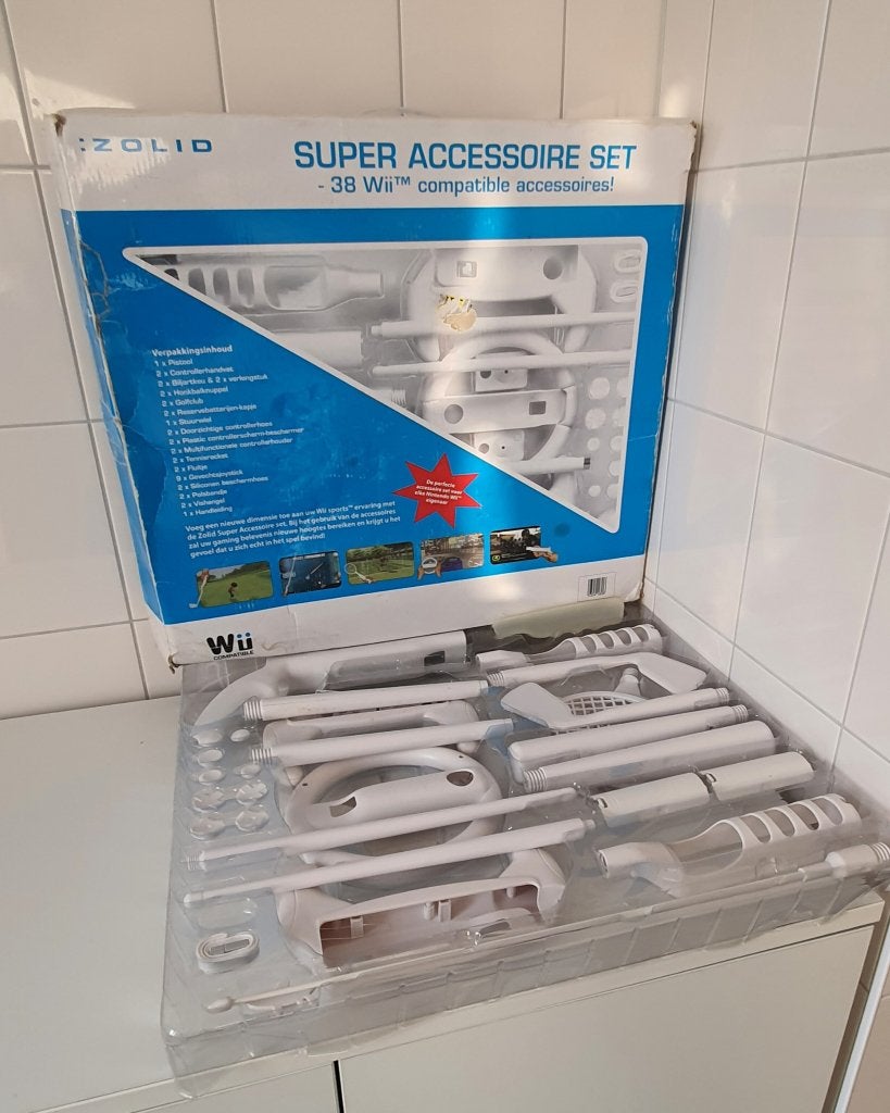 GROTE wii super accessoires SET 38 wii compatible, Gebruikt, Ophalen of Verzenden, Sport, 3 spelers of meer