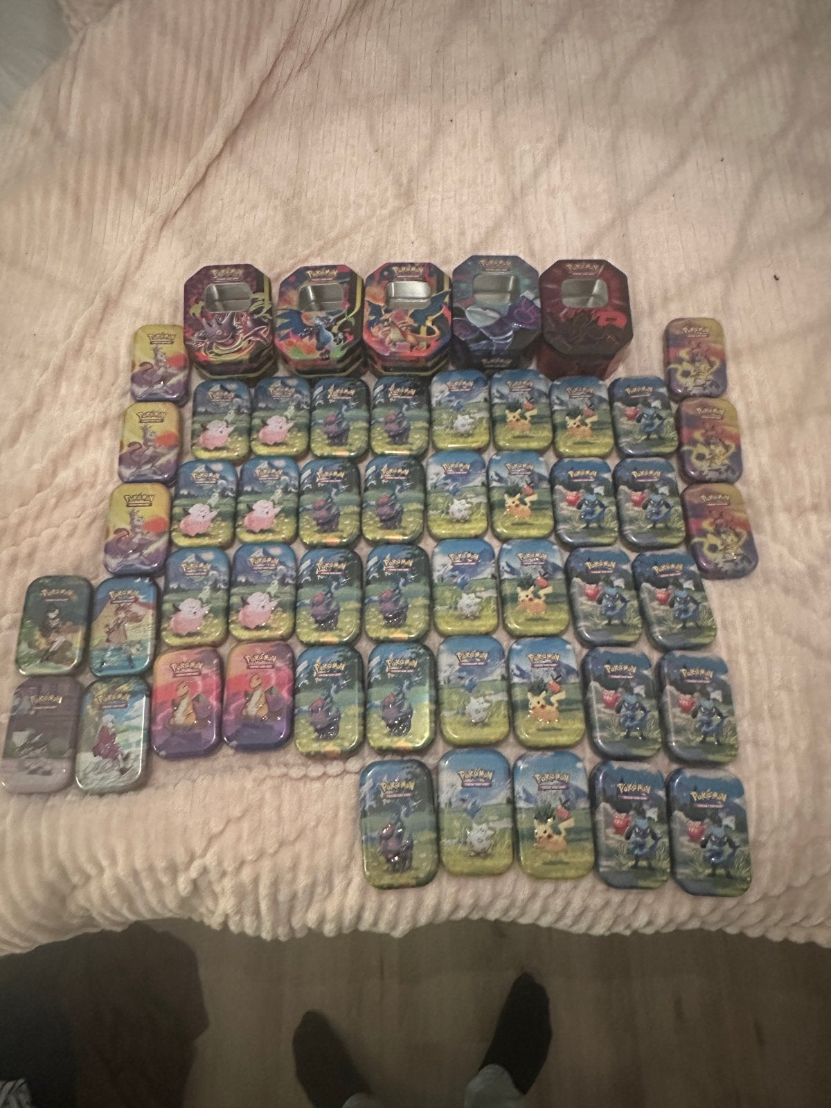 Grote partij lege Pokémon TCG blikken en mini tins, Ophalen of Verzenden, Gebruikt, Overige typen
