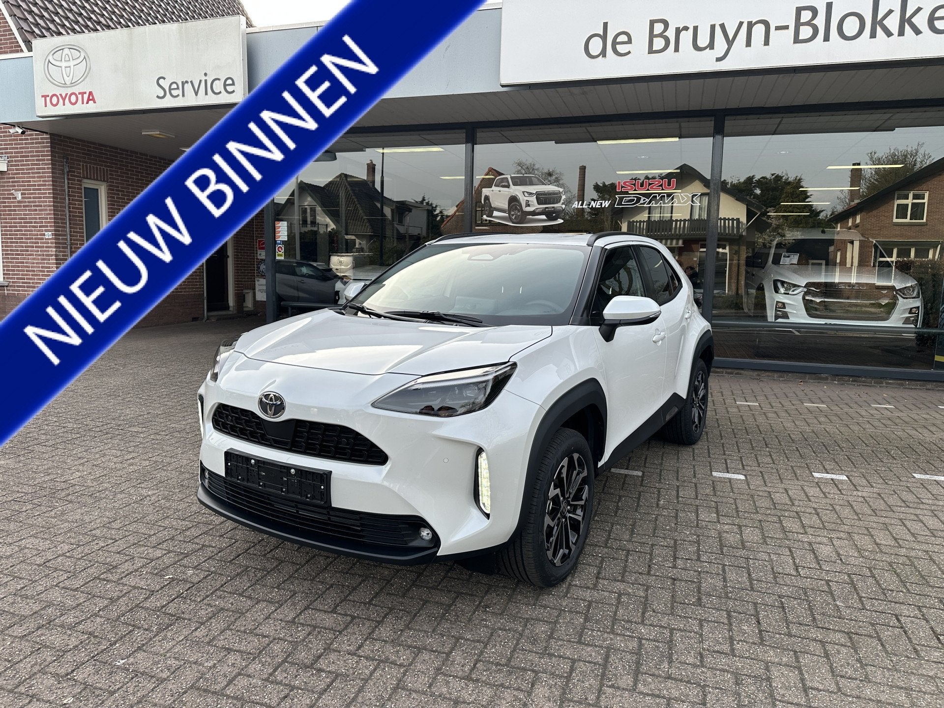 Toyota Yaris Cross 1.5 Hybrid 130 Dynamic + Comfort Pack dod, Gebruikt, Zwart, 24 maanden, Bedrijf