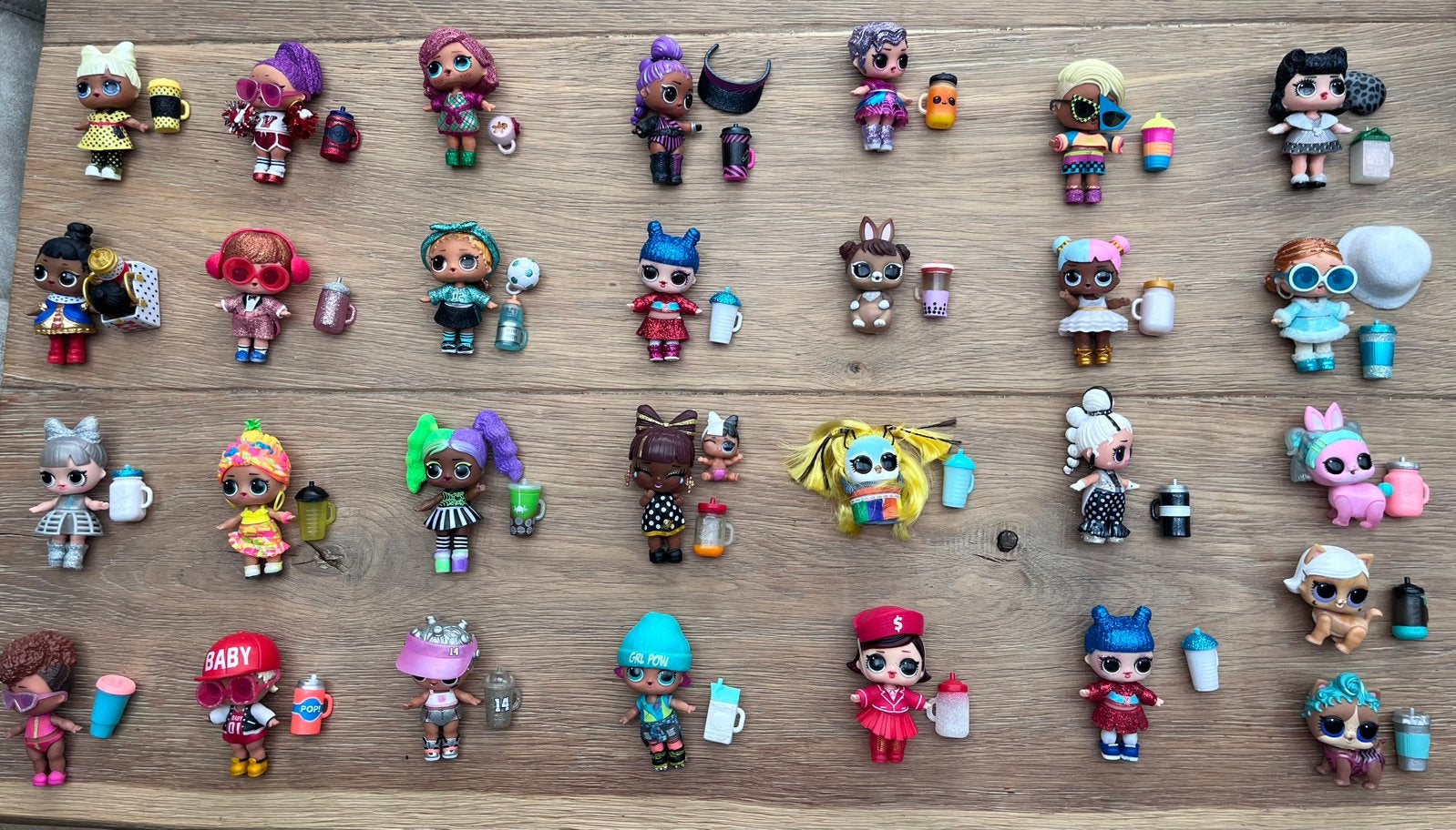 LOL Surprise poppetjes (compleet! 29 stuks), Kinderen en Baby's, Speelgoed | Poppen, Ophalen, Zo goed als nieuw, Overige typen