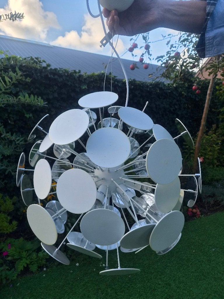 Moderne hanglamp, wit/zilver, circa 50 cm doorsnede, Huis en Inrichting, Ophalen, Gebruikt, Kunststof, Modern, vintage 60/70-er jaren