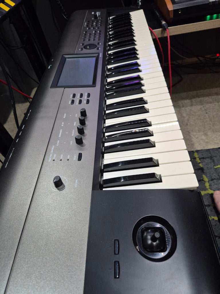 Korg Krome EX Synthesizer Workstation - Zo goed als nieuw, Muziek en Instrumenten, Ophalen, 61 toetsen, Korg, Midi-aansluiting