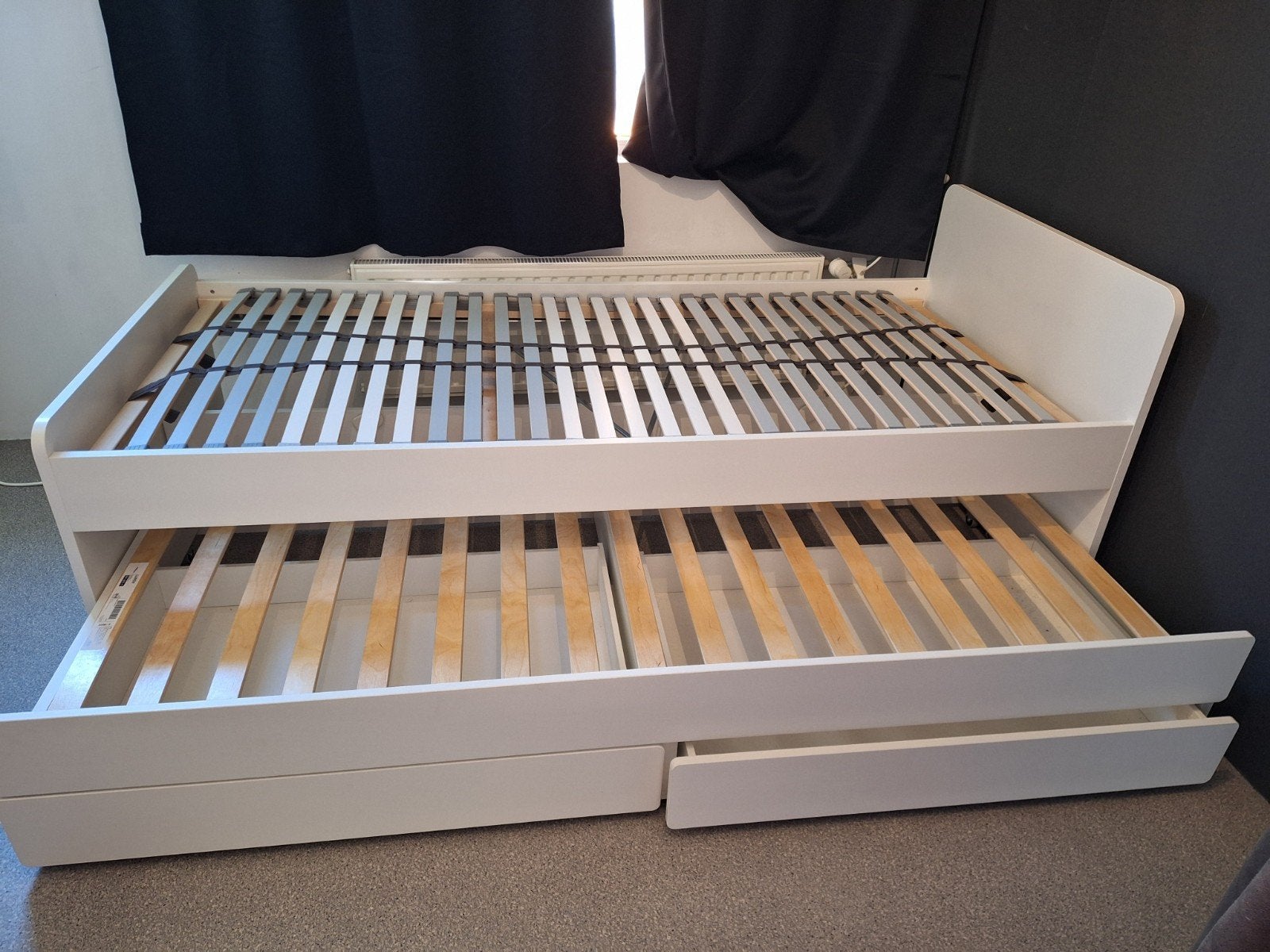 IKEA Slakt met uitschuifbaar bed en lades, Huis en Inrichting, Ophalen, Gebruikt, 90 cm, Eenpersoons