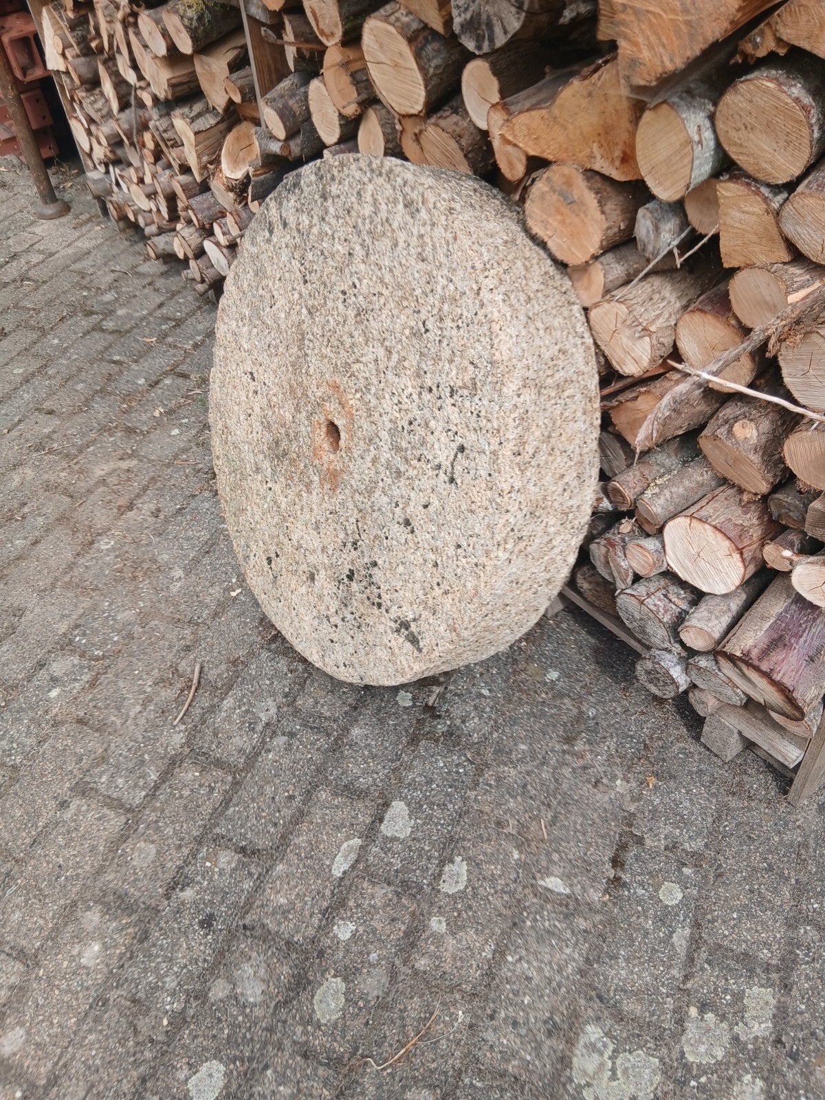 MOLENSTEEN, Tuin en Terras, Minder dan 3 m³, Ophalen
