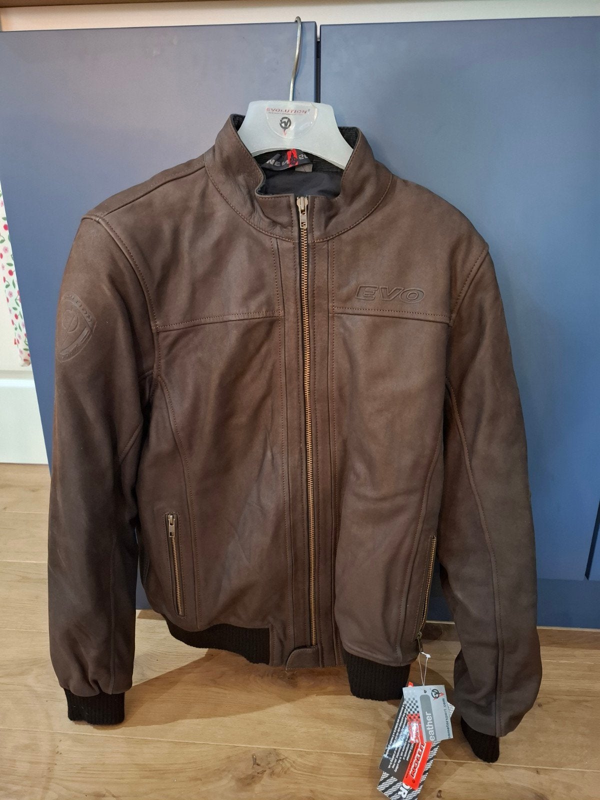 Nieuw: Evolution donkerbruine leren motorjas - Maat M, Bruin, Maat 48/50 (M), Nieuw, Ophalen of Verzenden