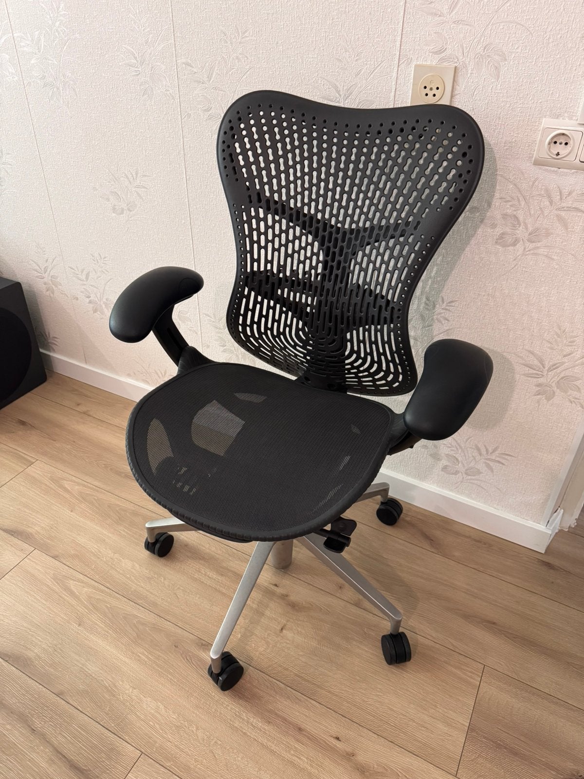 Herman Miller Mirra 2 bureaustoel graphite | NOG GARANTIE, Ophalen, Zwart, Zo goed als nieuw, Bureaustoel