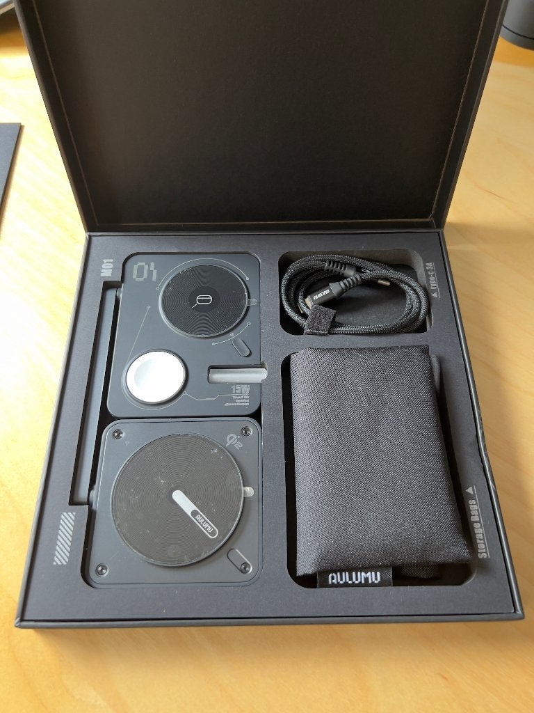 MagSafe 4-in-1 oplaadstation Aulumu M01, zo goed als nieuw, Telecommunicatie, Mobiele telefoons | Telefoon-opladers, USB-C, Oplaadstation
