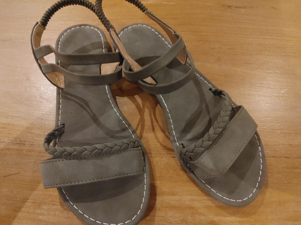 Platte sandaaltjes, splinternieuw, Kleding | Dames, Nieuw, Groen, Sandalen of Muiltjes, Ophalen of Verzenden