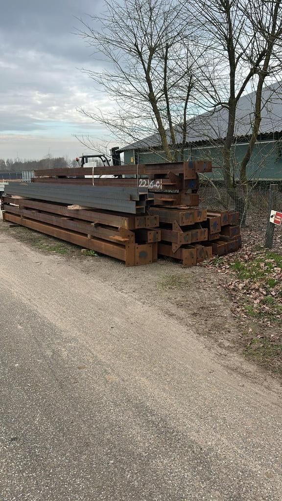 constructiestaal kolommen, Ophalen of Verzenden, Nieuw, 250 mm of meer, Overige typen