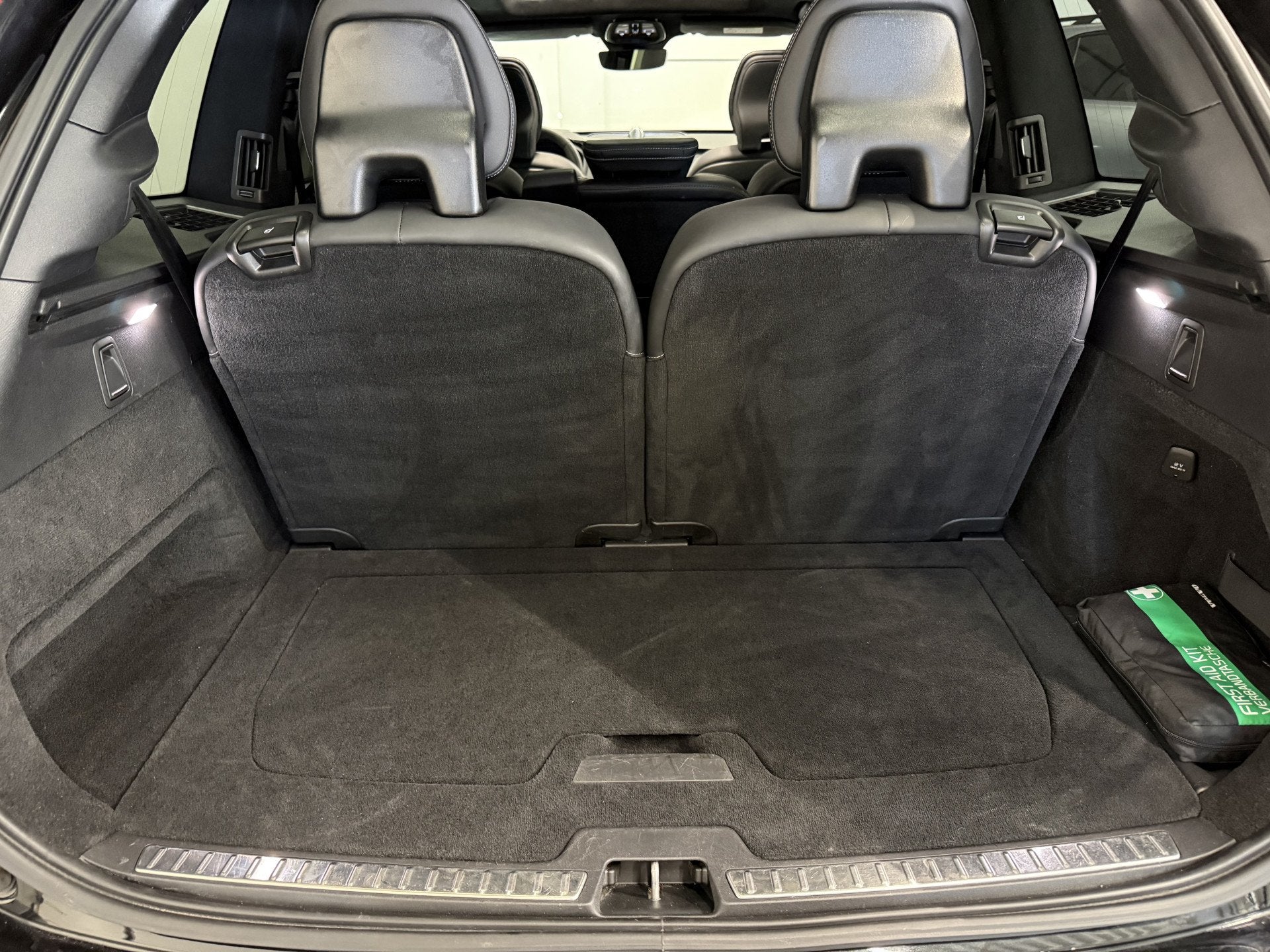 Foto 74 van Volvo XC90 T8 Recharge AWD R-Design PANO/B&W/TREKHAAK/360CAM