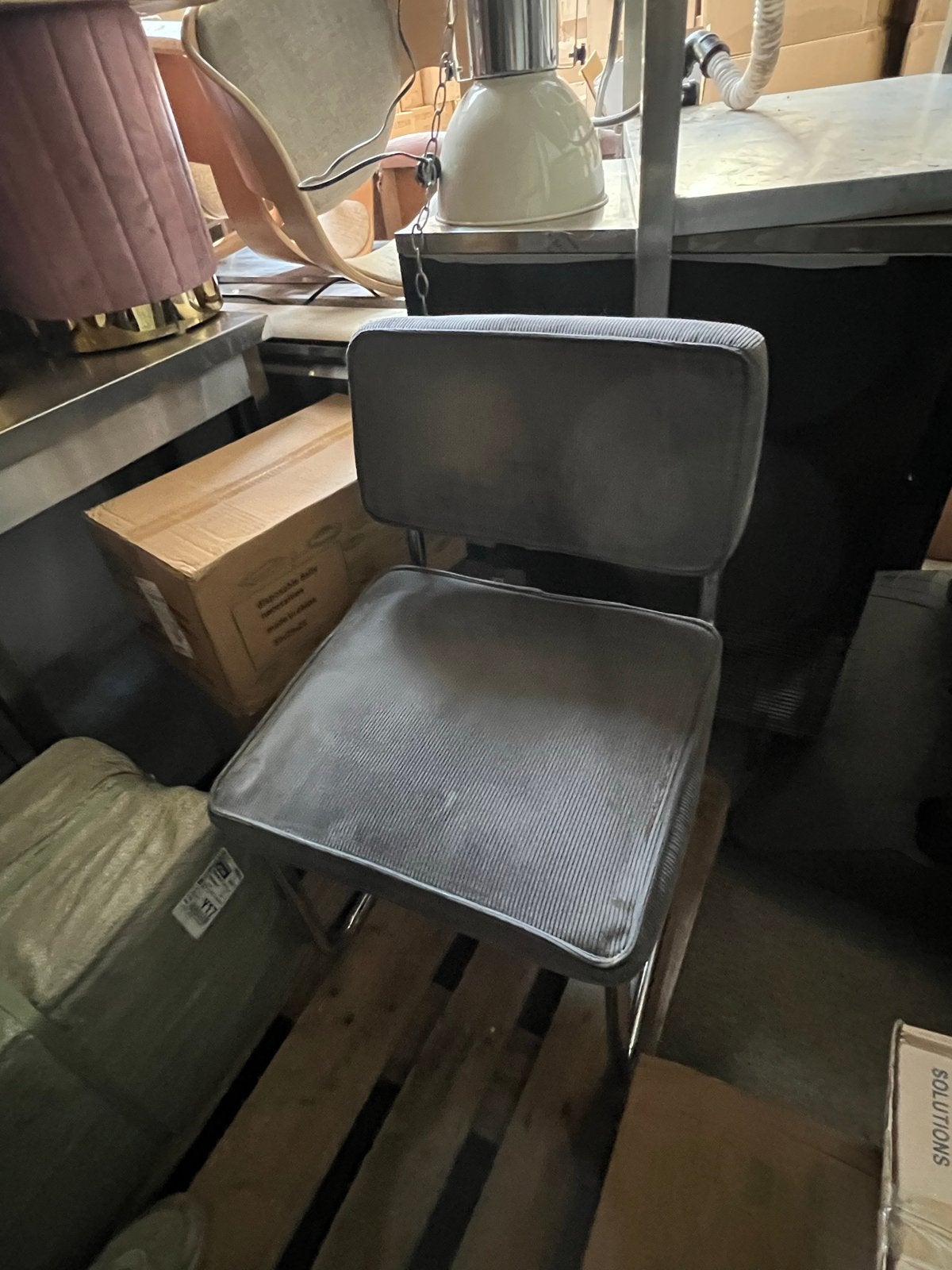Gratis: 6 slee stoelen stof en 2 plastic lounge stoelen, Ophalen, Gebruikt, Kunststof, Vijf, Zes of meer stoelen