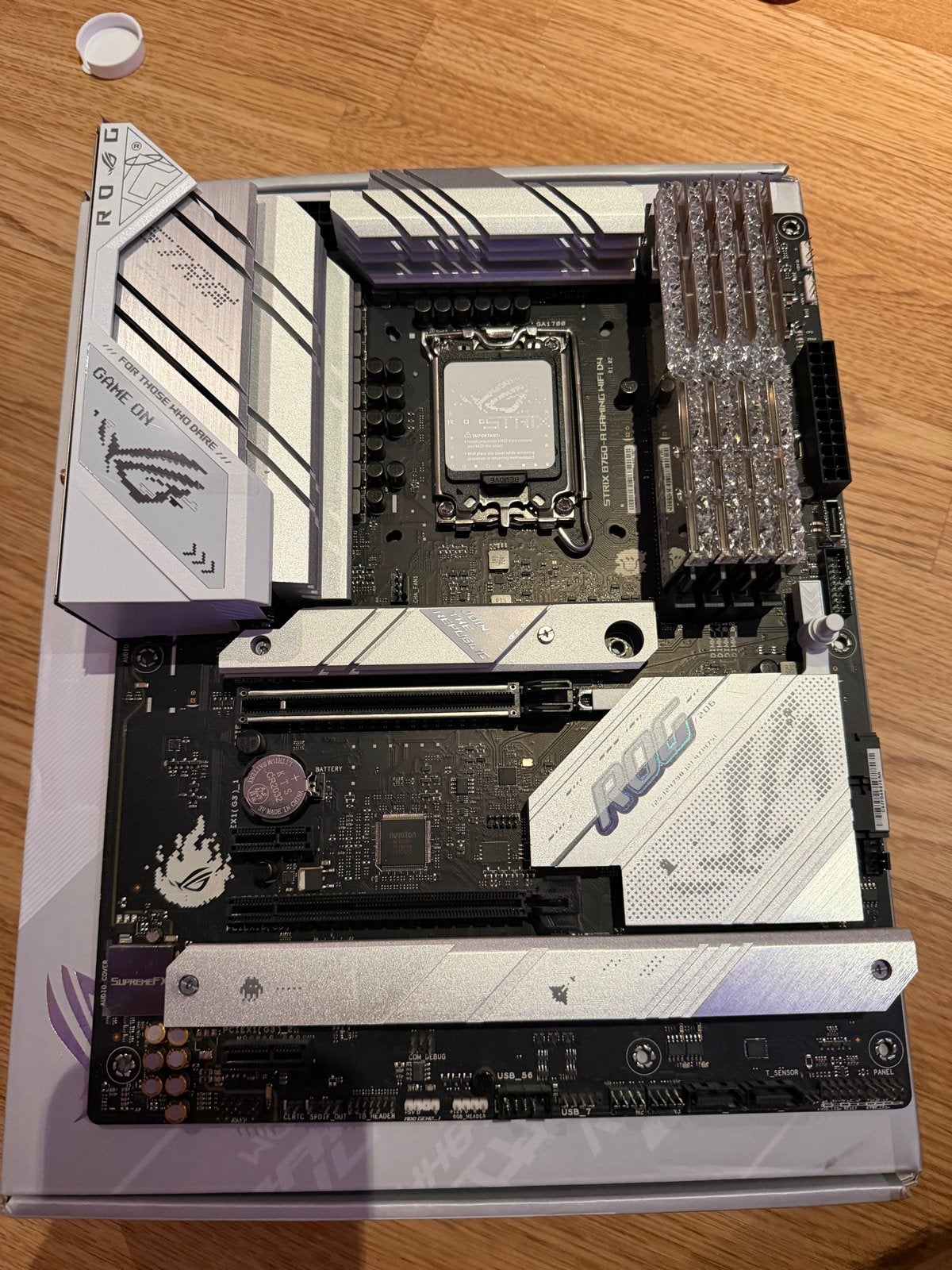 Upgrade Set - Rog Strix B760-A GAMING WIFI D4 /32GB RAM DDR4, Ophalen of Verzenden, Zo goed als nieuw, Intel, DDR4