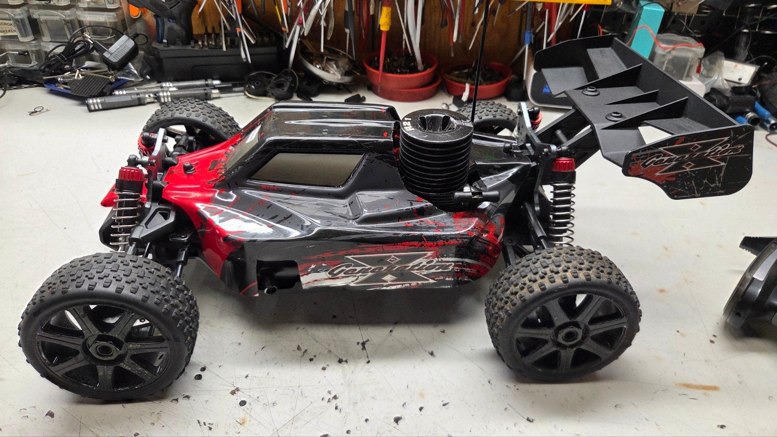 Te koop zogoed als nieuwe reely Generation, Hobby en Vrije tijd, Auto offroad, Ophalen of Verzenden, Zo goed als nieuw, Schaal 1:8