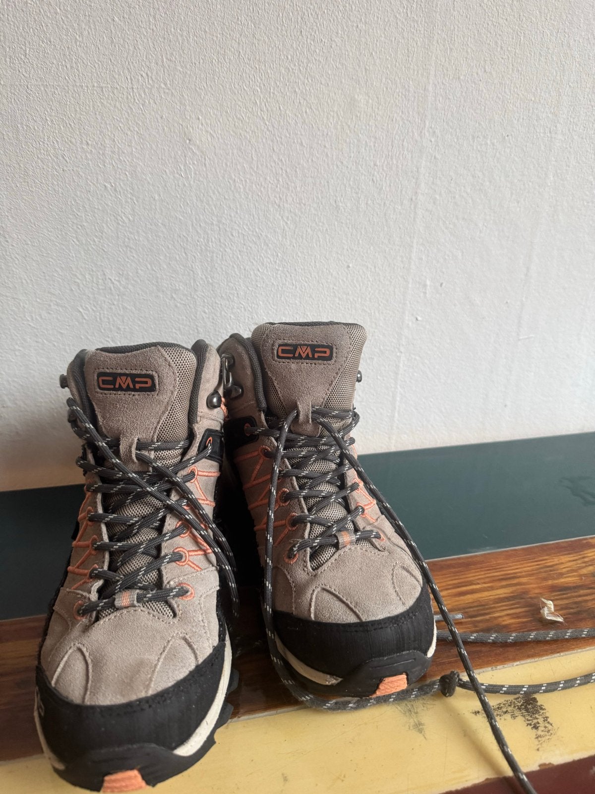 CMP wandelschoenen - Maat 39, Ophalen of Verzenden, Zo goed als nieuw, Schoenen