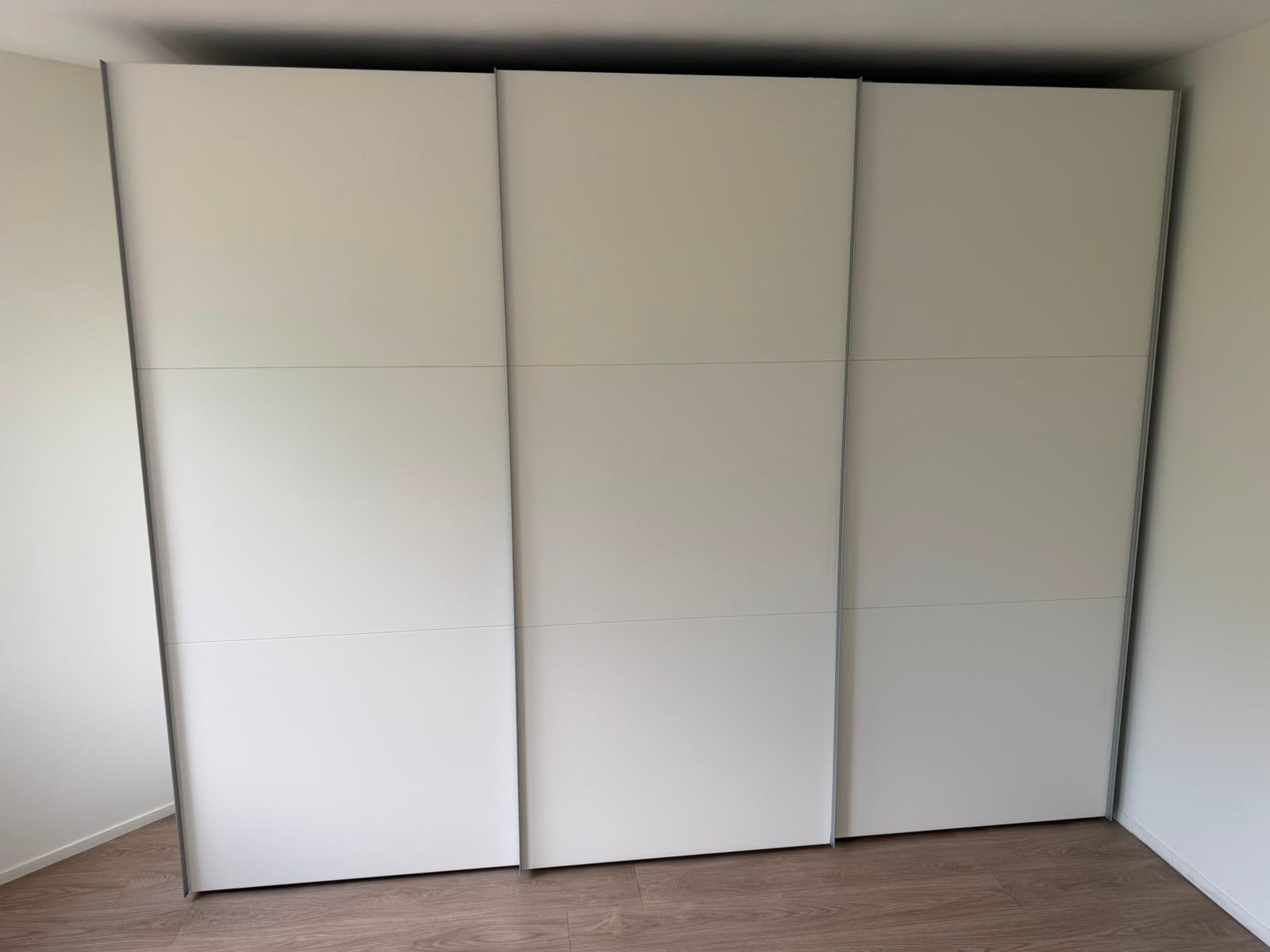 Nolte (Duits) prachtige schuifkast in nieuwstaat!, Ophalen, Zo goed als nieuw, 50 tot 75 cm, 200 cm of meer