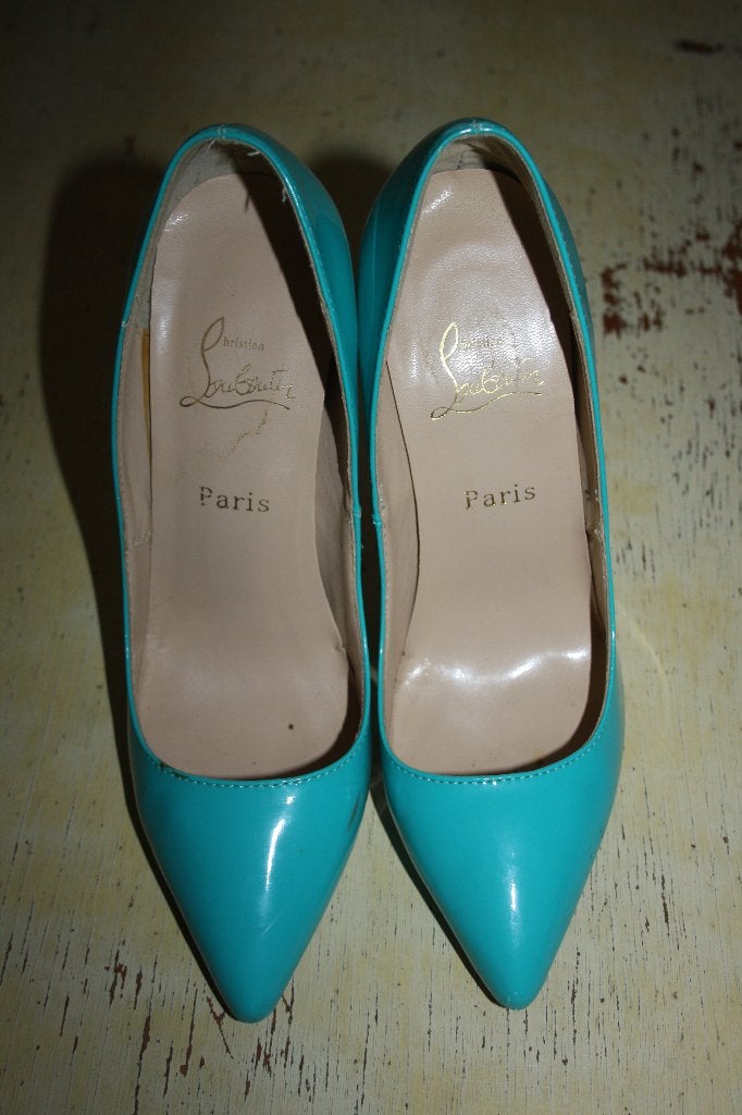 Christian Louboutin maat 37 pumps high heels turqouise, Pumps, Overige kleuren, Ophalen of Verzenden, Gedragen