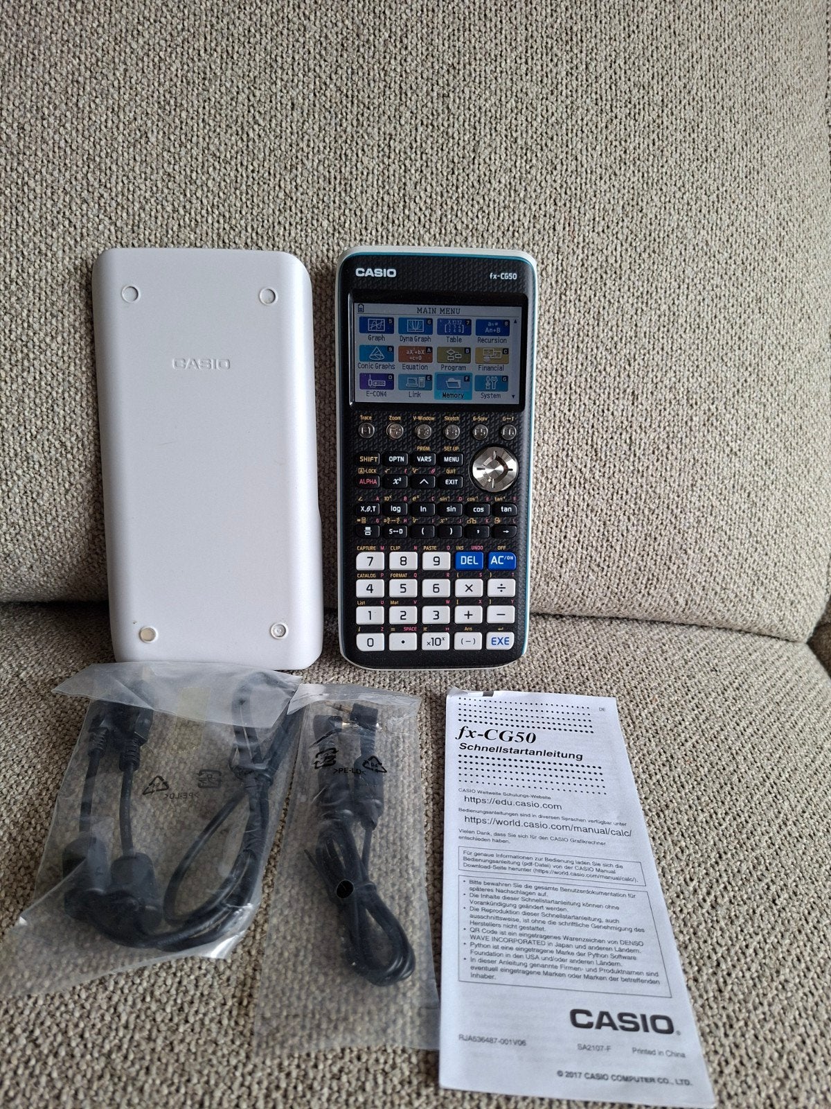 Casio fx-CG50 grafische rekenmachine met kabels, Diversen, Rekenmachines, Ophalen of Verzenden, Grafische rekenmachine