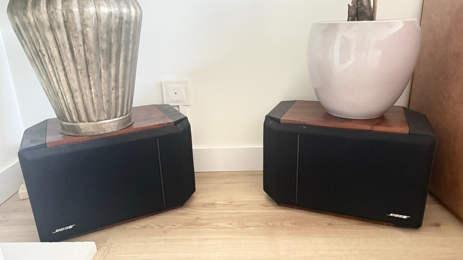 Bose 201 Series IV Direct/Reflecting speakers