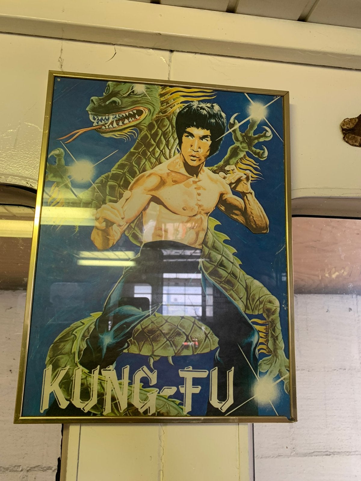 Vintage Kung Fu poster in lijst, Ophalen of Verzenden, Zo goed als nieuw, A1 t/m A3