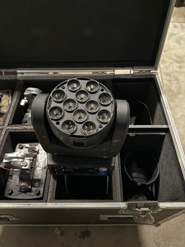 Robe Robin beamwash 100 in Flightcase, Muziek en Instrumenten, Licht en Laser, Ophalen, Gebruikt, Licht, Kleur