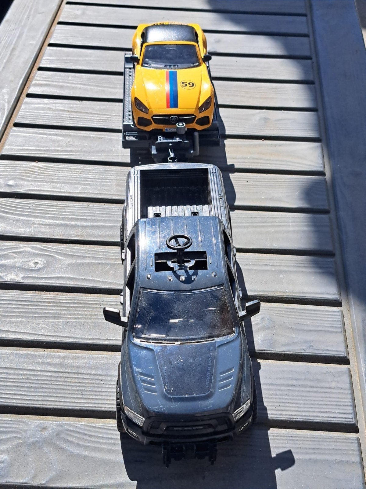 Bruder speelgoedset: RAM trailer en raceauto, Ophalen, Gebruikt