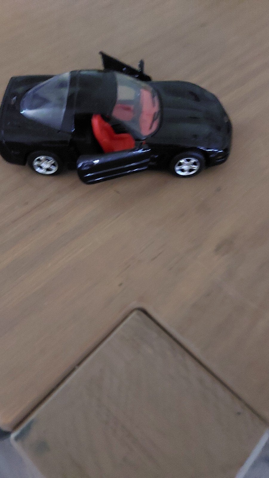 Zwarte Corvette C5 modelauto met rode interieur, Ophalen, Zo goed als nieuw, Auto, Overige merken