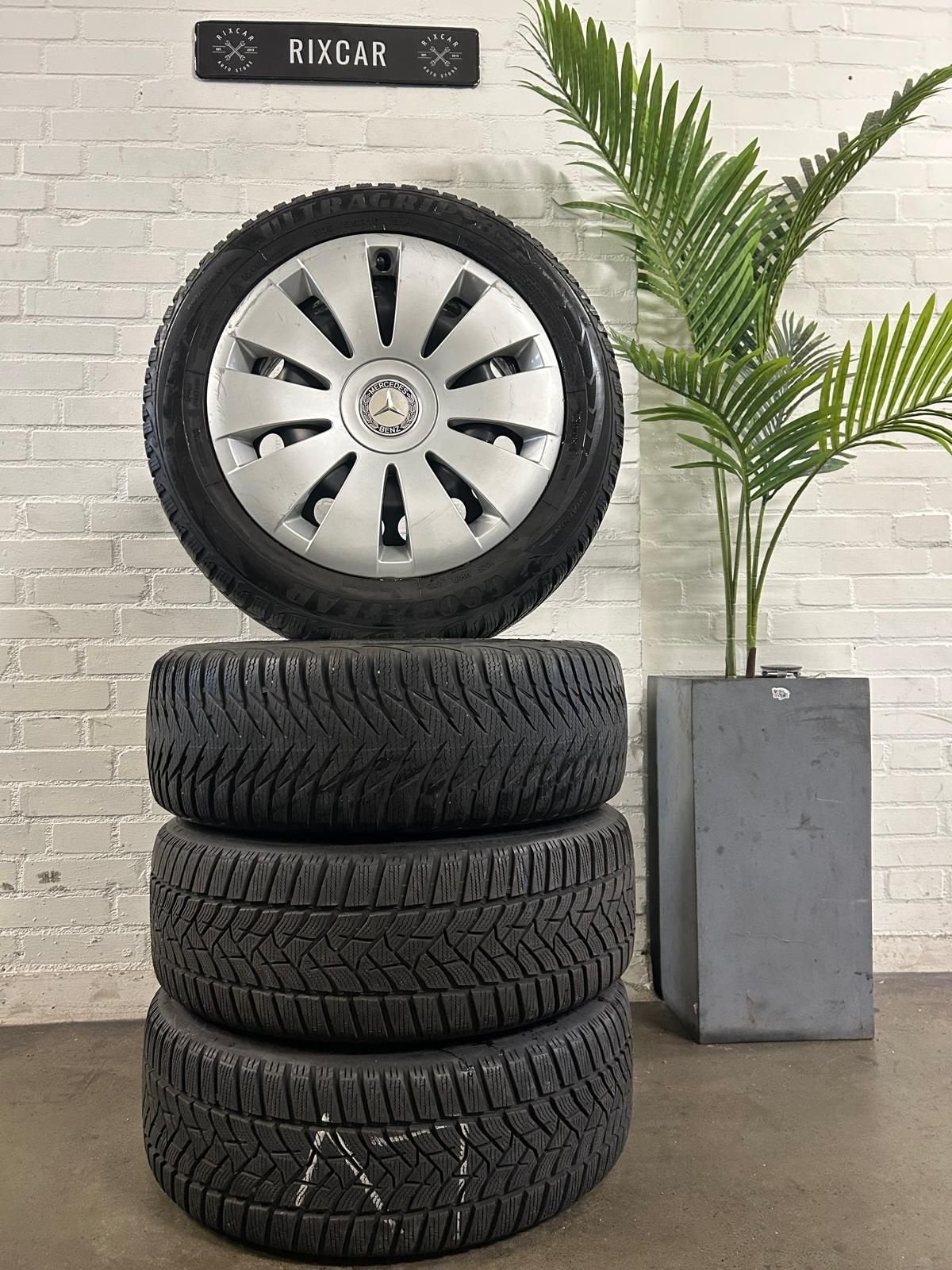 Originele Mercedes stalen velgenset 16INCH + Winterbanden +, Auto-onderdelen, Ophalen, Gebruikt, -, -