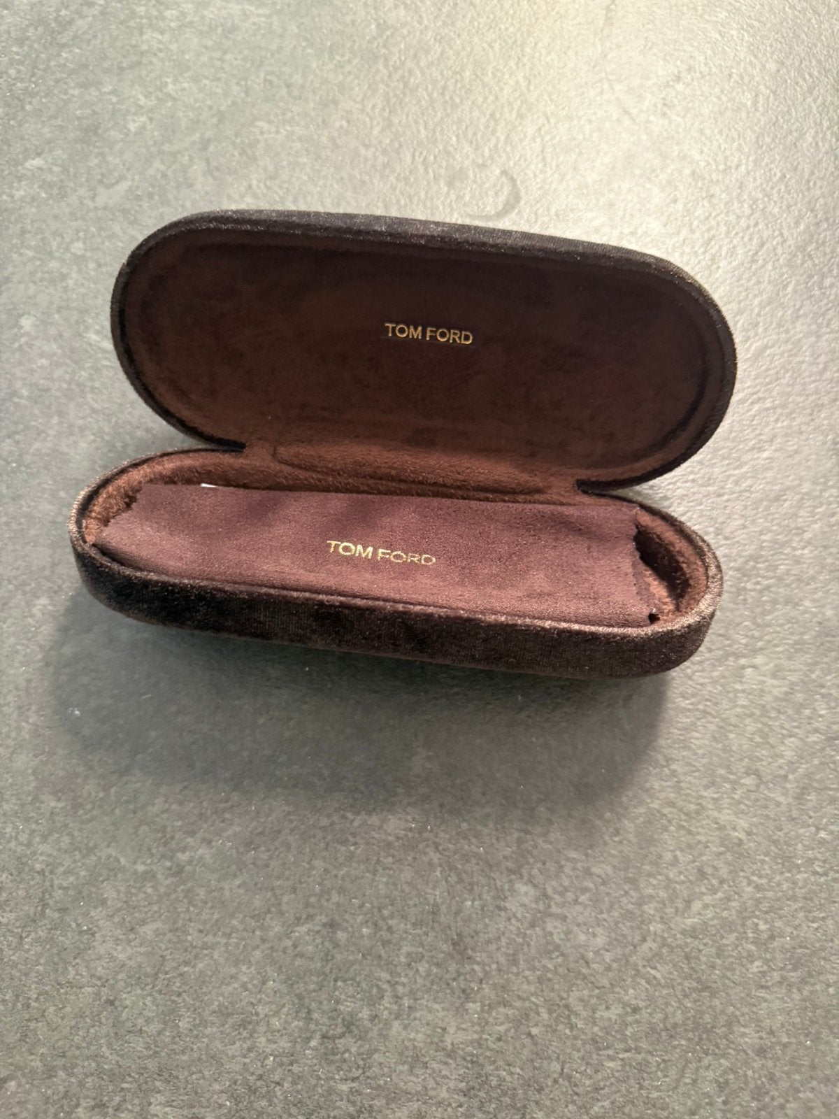Tom Ford brillenkoker, Overige merken, Bruin, Ophalen of Verzenden, Zo goed als nieuw