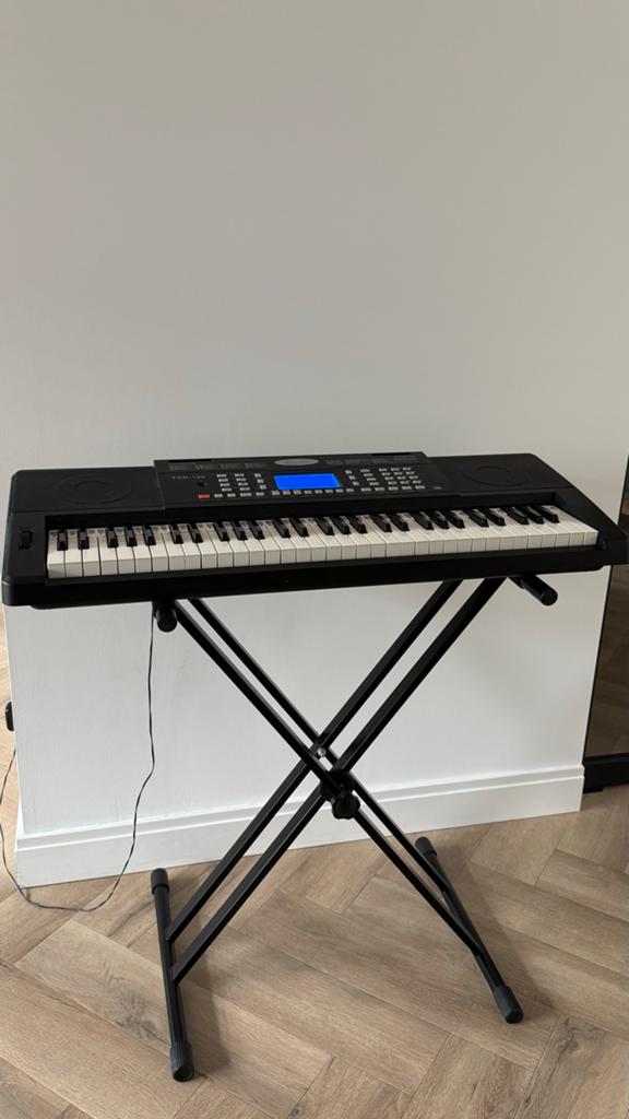Fazley FKB120 Keyboard in zeer goede staat, 61 toetsen, Zo goed als nieuw, Met standaard, Ophalen