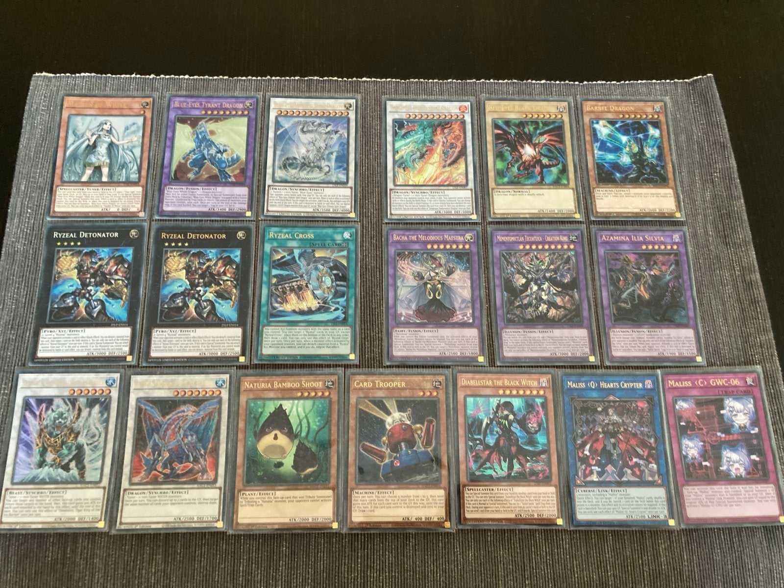 Yu-Gi-Oh! Kaarten Collectie - Diverse Zeldzaamheden, Hobby en Vrije tijd, Verzamelkaartspellen | Yu-gi-Oh!, Zo goed als nieuw