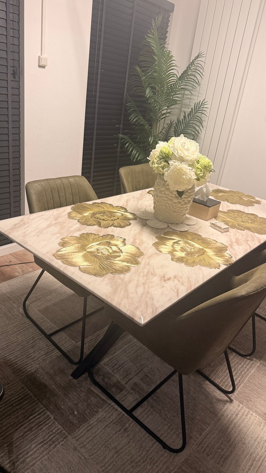 marmeren eettafel in goede staat, Huis en Inrichting, Ophalen, Zo goed als nieuw, Rechthoekig, 50 tot 100 cm