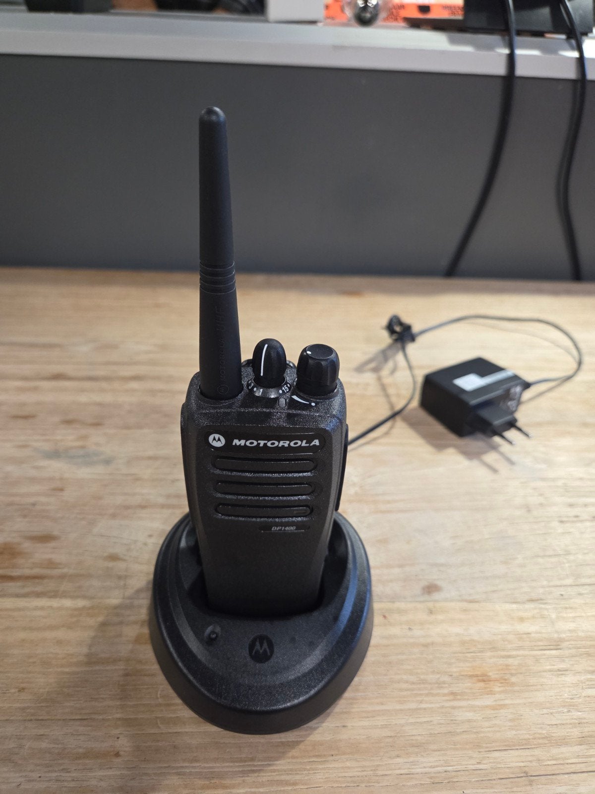 Motorola DP1400 UHF 403-470MHz DMR portofoon Nieuwstraat, Telecommunicatie, Ophalen of Verzenden, Zo goed als nieuw, Portofoon of Walkie-talkie