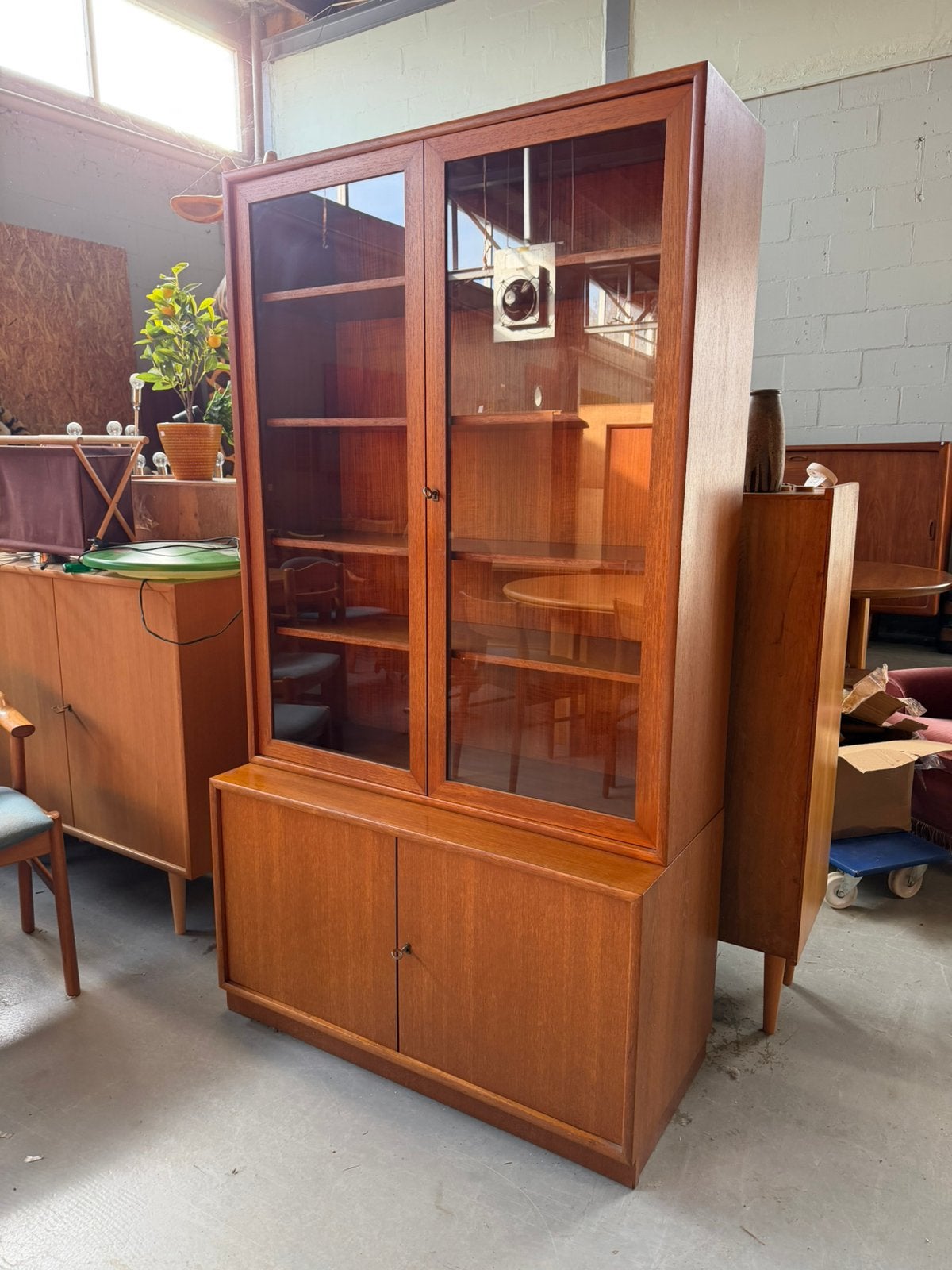 Vintage vitrinekast teak, Ophalen, Gebruikt, G, C
