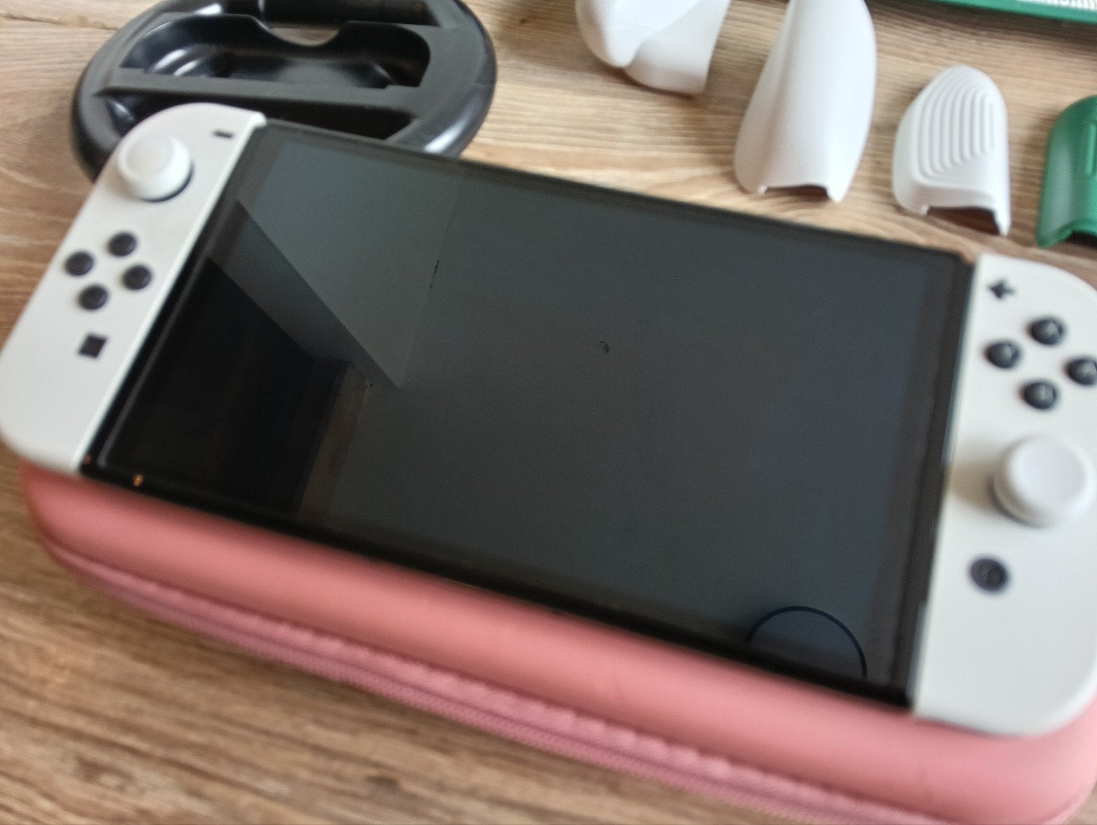 Foto 3 van Nintendo Switch OLED, in nieuwstaat! + accessoires en game