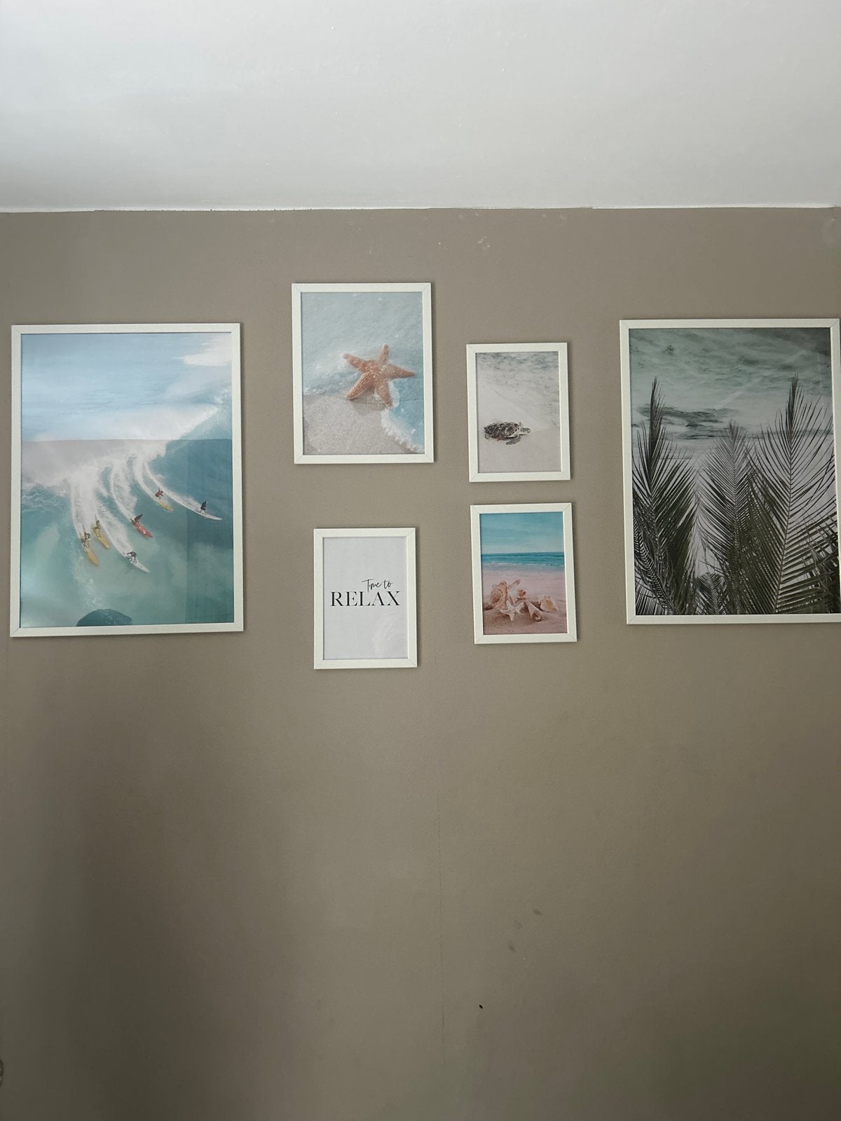 Complete set van 6 strand/surf posters met witte lijsten, Ophalen of Verzenden, Zo goed als nieuw, Foto of Poster, 75 – 100