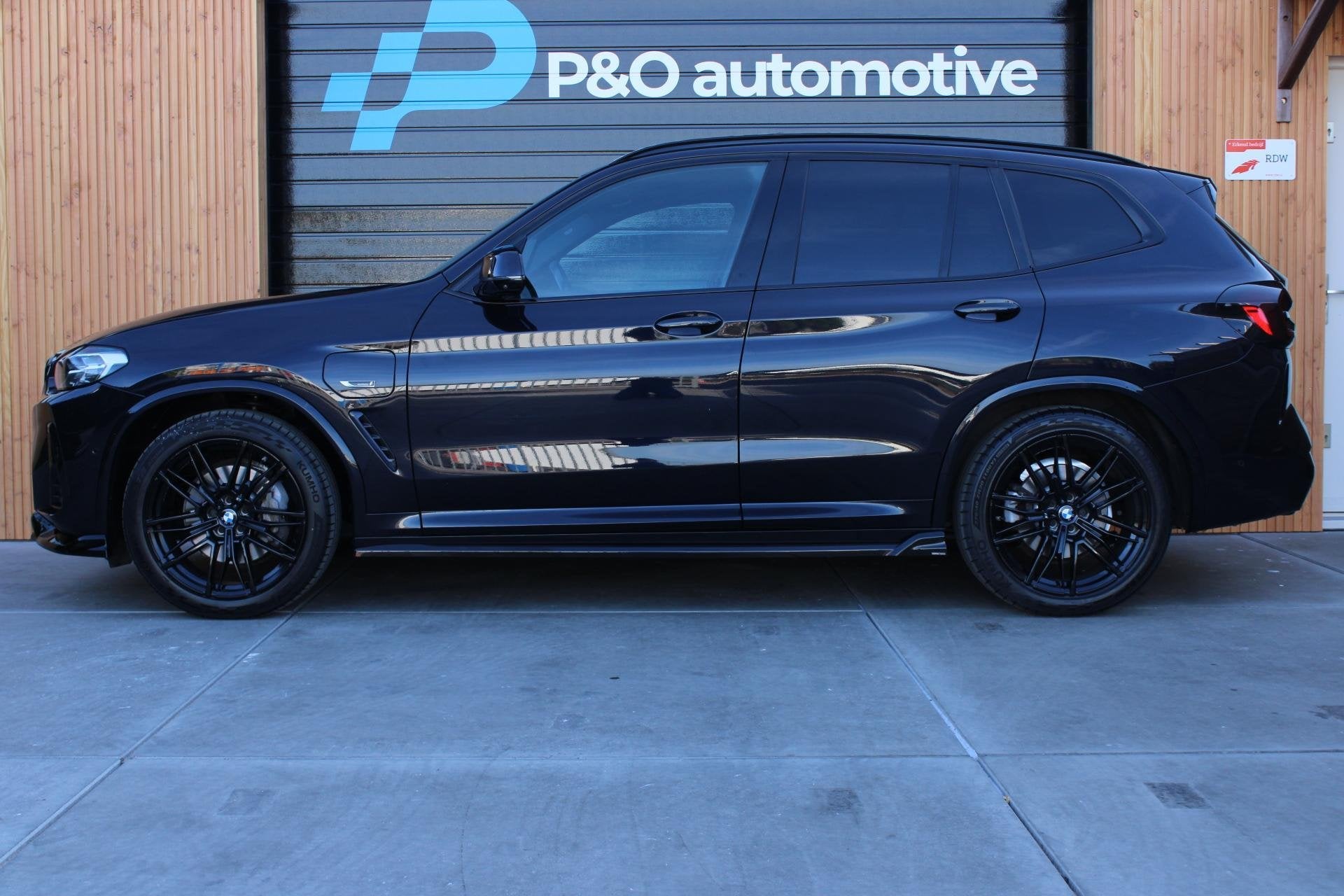 BMW X3 xDrive30e M Sport | PANO | M STOEL | MEMORY | MAXTON, Automaat, Gebruikt, Euro 6, 2000 kg