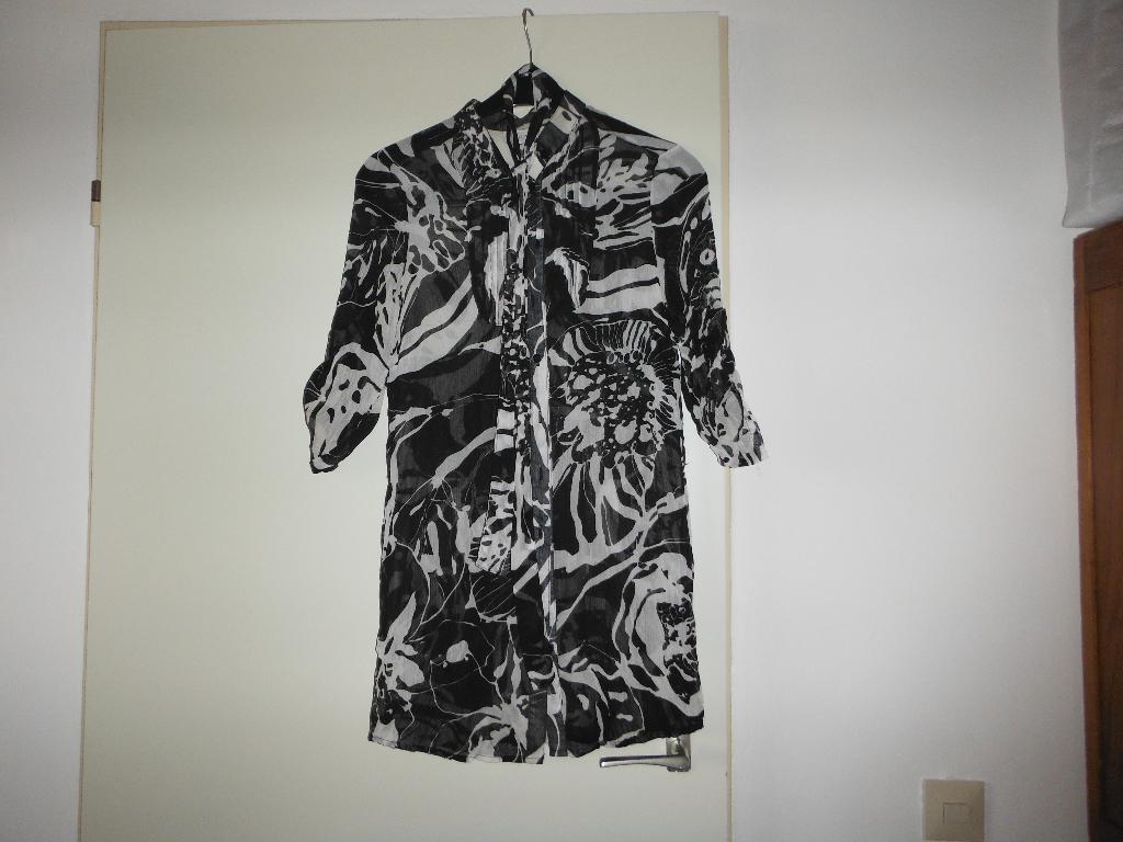 bloes tuniek, Ophalen, Zo goed als nieuw, Maat 38/40 (M), Zwart