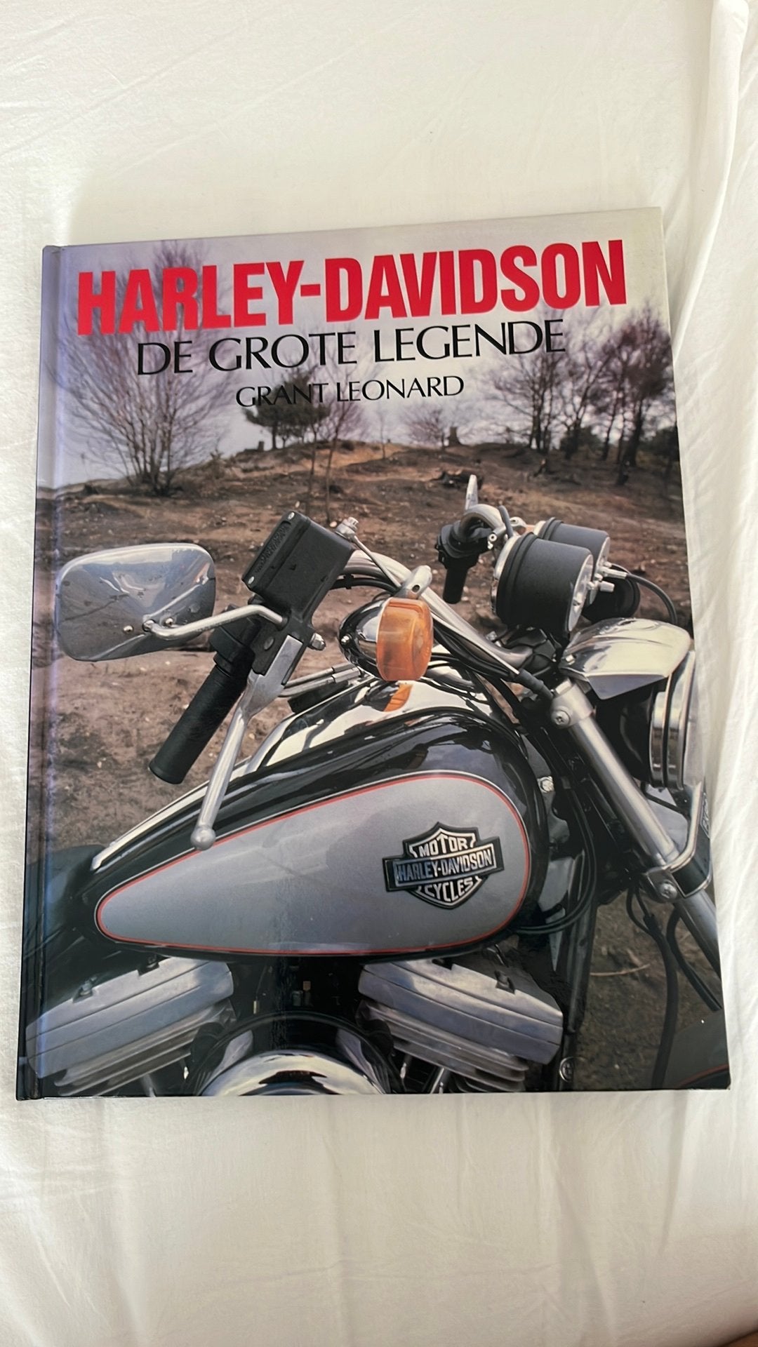 Harley-Davidson Boek: Van 'Knucklehead' tot 'Ultra Glide', Boeken, Ophalen of Verzenden, Zo goed als nieuw, Merk of Model