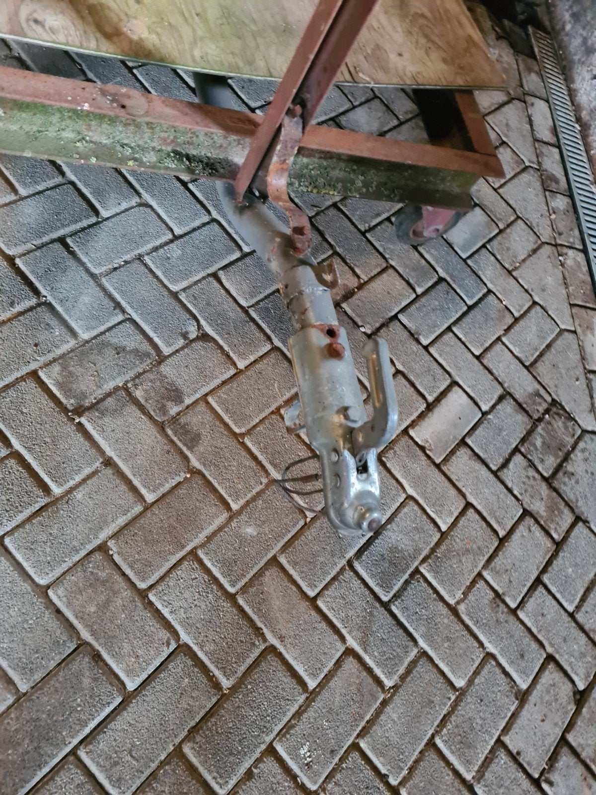 Aanhanger onderstel, Auto diversen, Ophalen