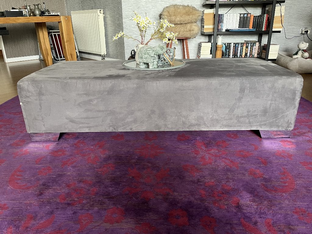 mooie grote tafel kan ook als poef worden gebruikt 100% orde, Ophalen, Overige materialen, 150 tot 200 cm, Zo goed als nieuw