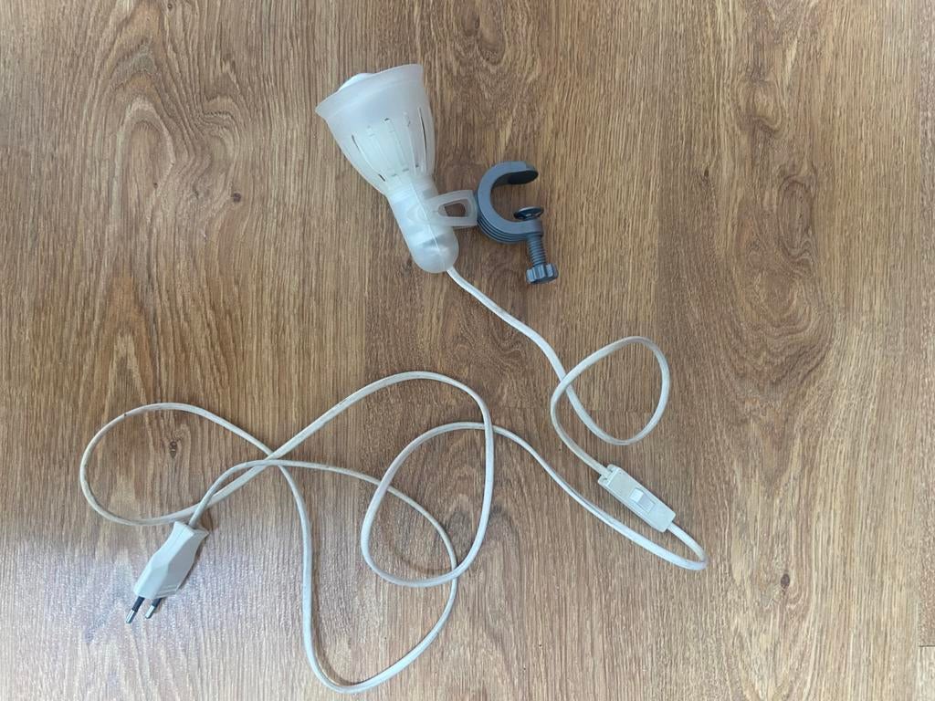 HANDIG LAMPJE VOOR AAN TENTSTOK incl.spaarlamp 5watt, Ophalen, Gebruikt